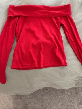 GAP Ribbed Crewneck Top - Red
